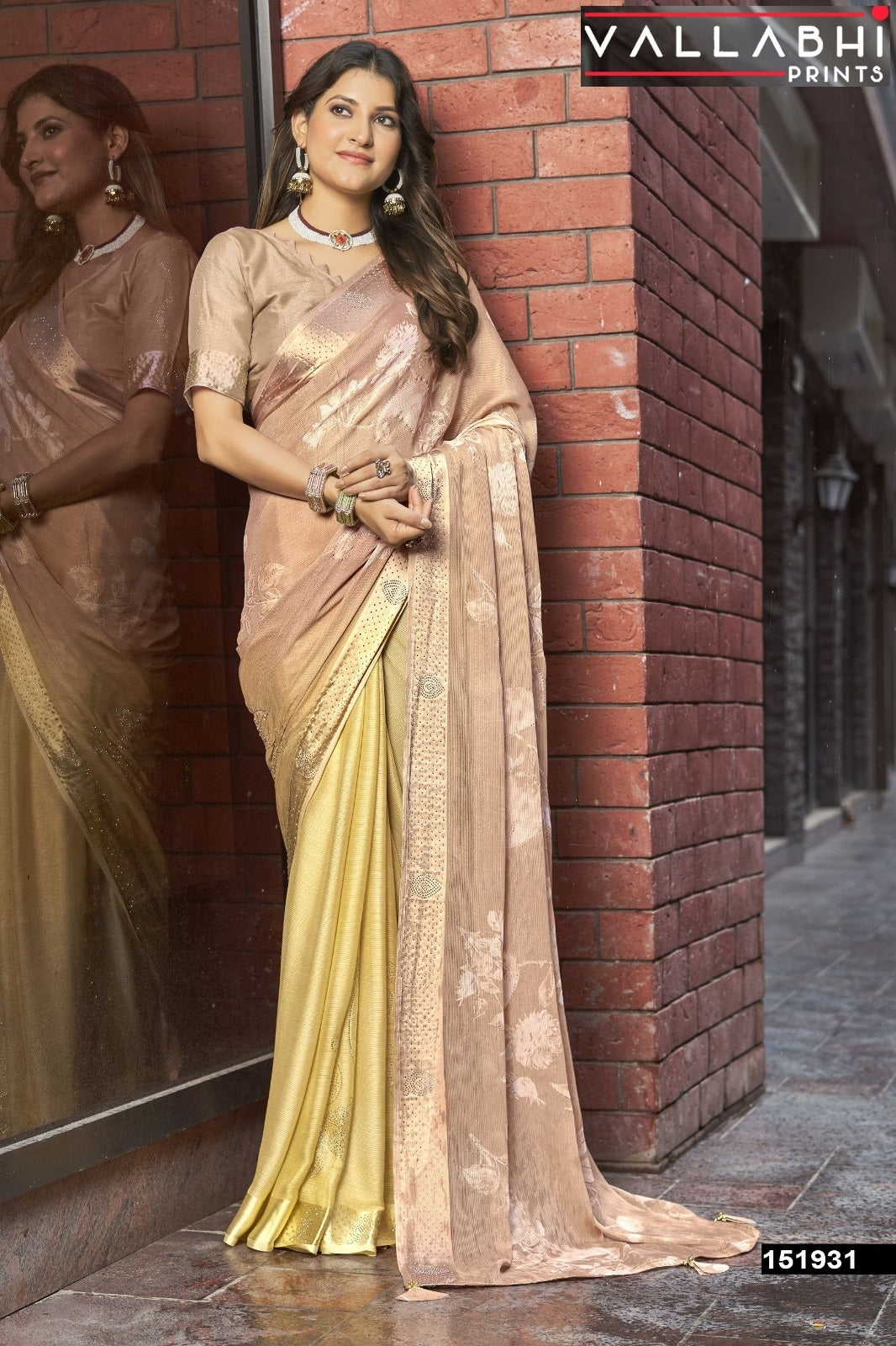 Shrihanshi Vallabhi Prints Moss Sarees Exporter Ahmedabad