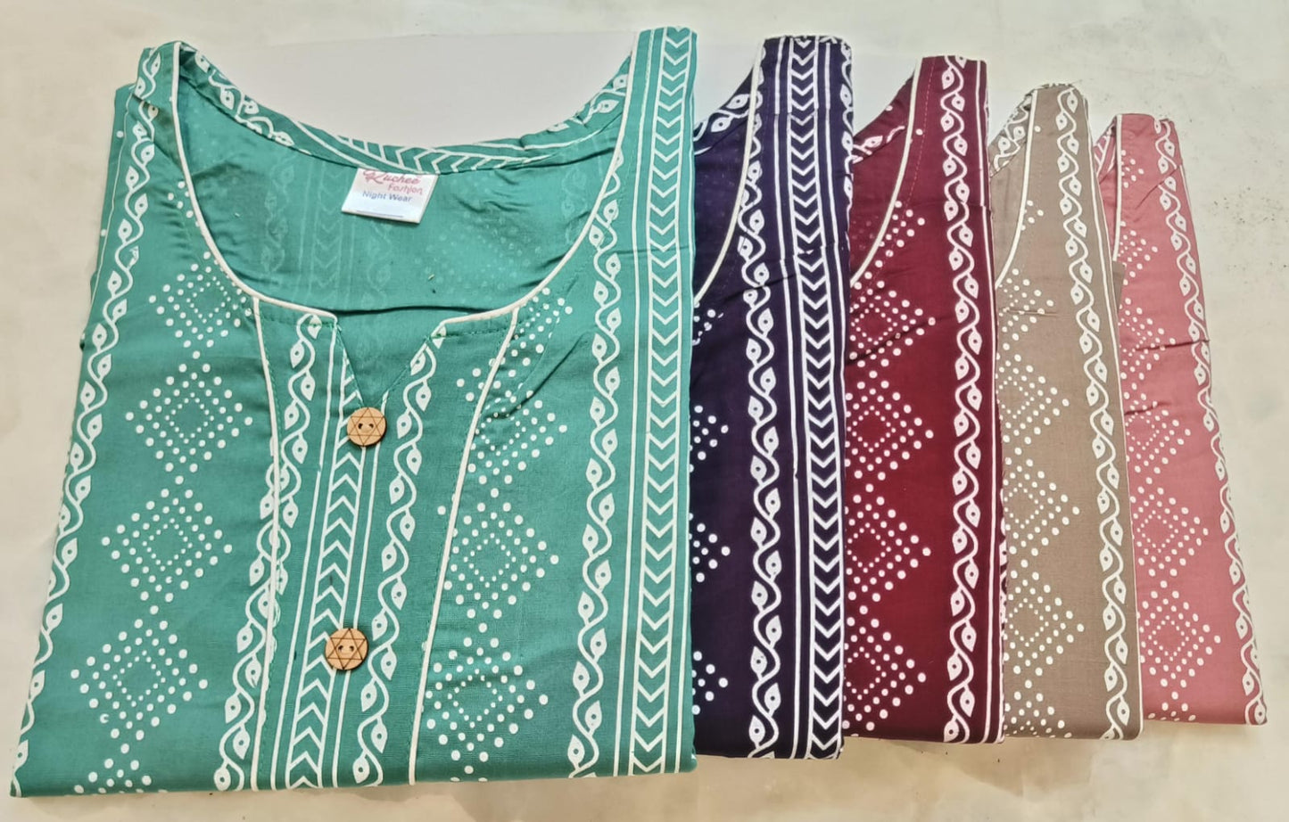 Sleeveless Pattern Ruchee Fashion Cotton Night Gowns Manufacturer