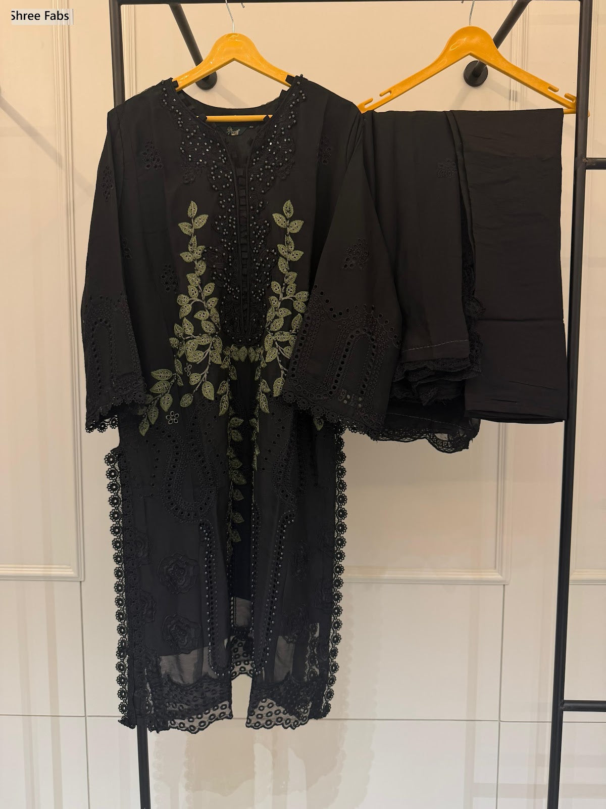 Sr 2208 Shree Fabs Chiffon Pakistani Readymade Suits Exporter Gujarat