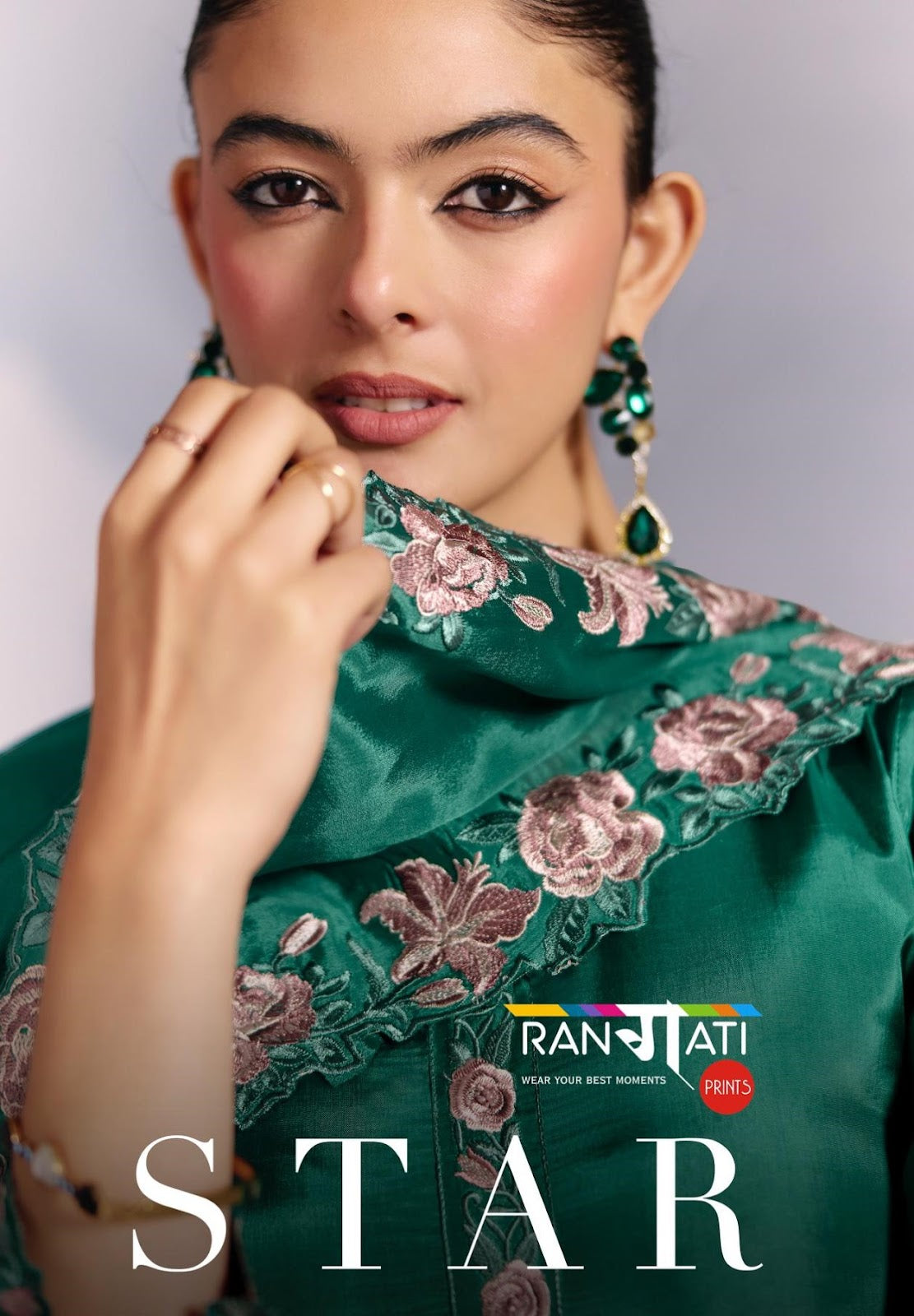 Star Rangati Prints Pure Silk Pant Style Suits Wholesaler