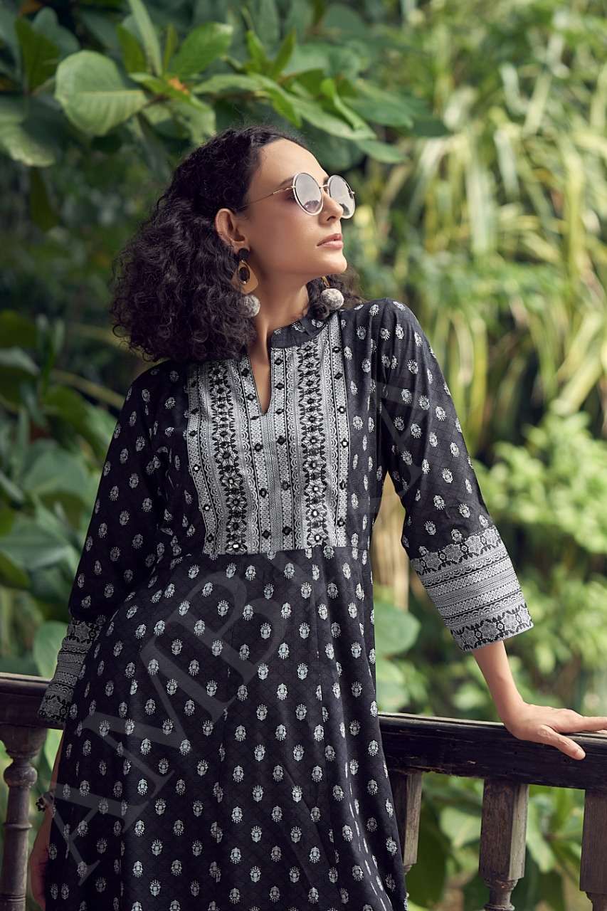 Strawberry Ambika Rayon 14Kg Anarkali Kurtis Exporter Gujarat