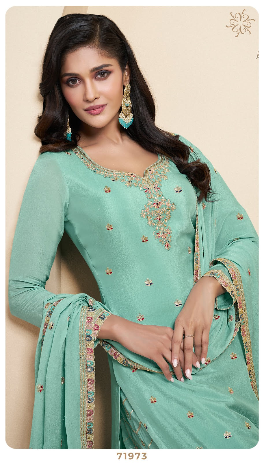 Sundari Kuleesh Vinay Fashion Llp Chinon Plazzo Style Suits Supplier Gujarat