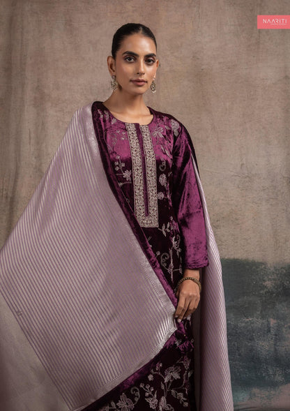 Sunyara Naariti Velvet Suits Supplier Ahmedabad
