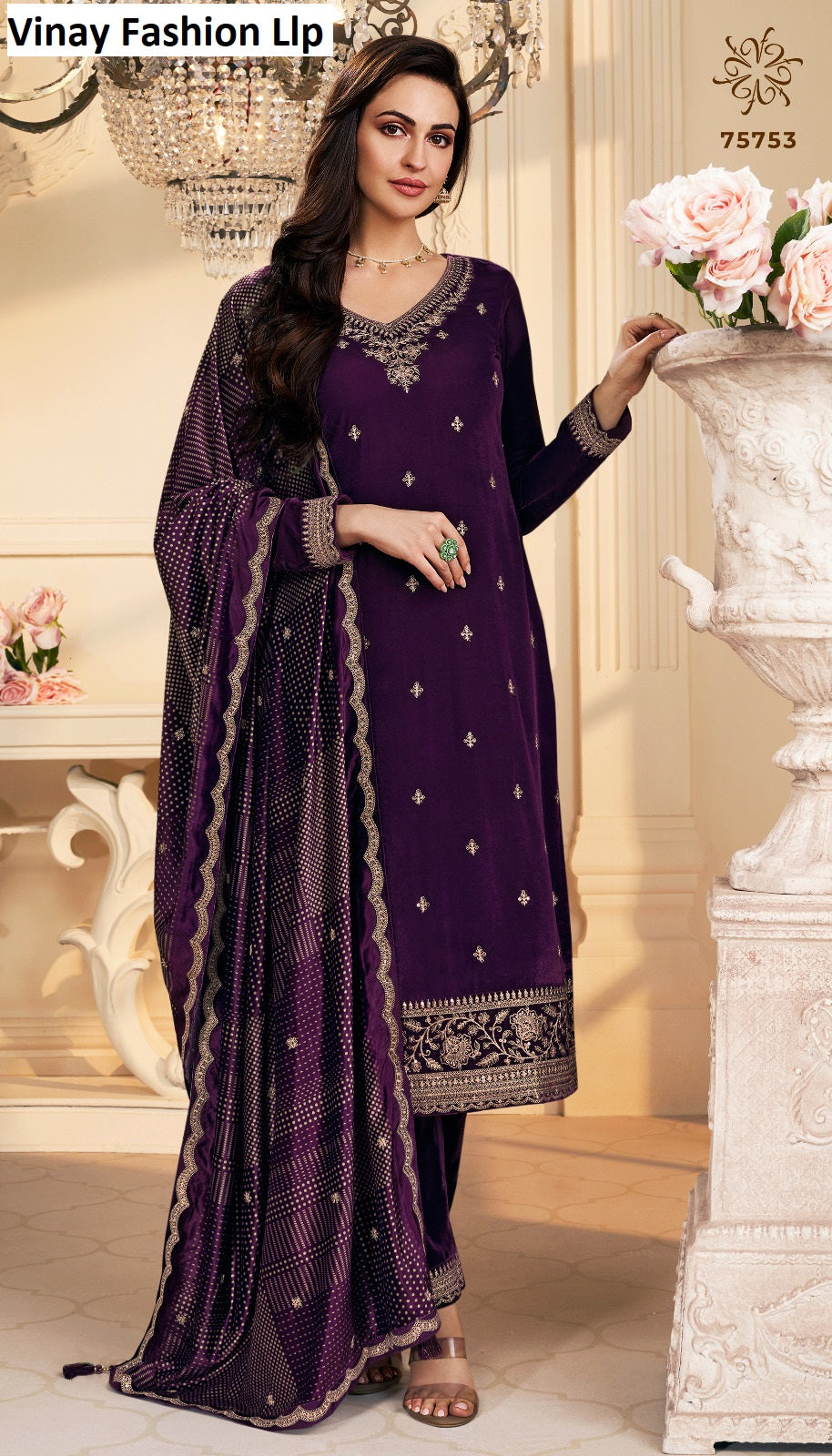 Suri Kuleesh Vinay Fashion Llp Velvet Suits Manufacturer