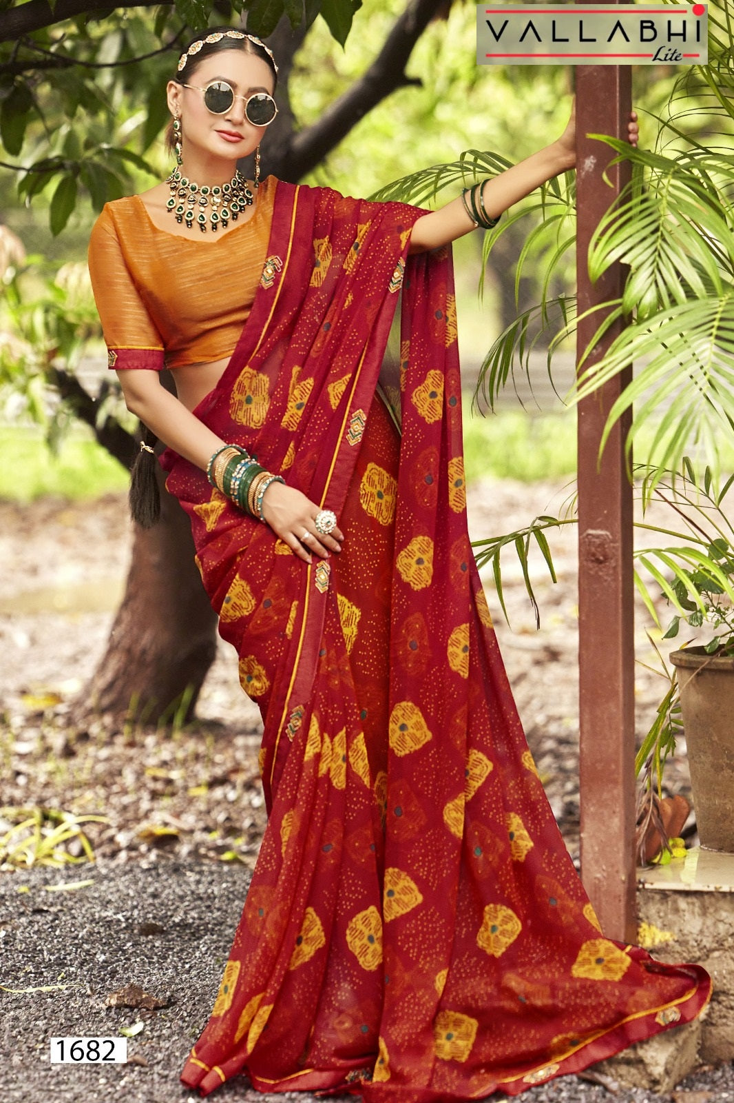 Surmayi Vallabhi Lite Georgette Sarees Exporter Gujarat