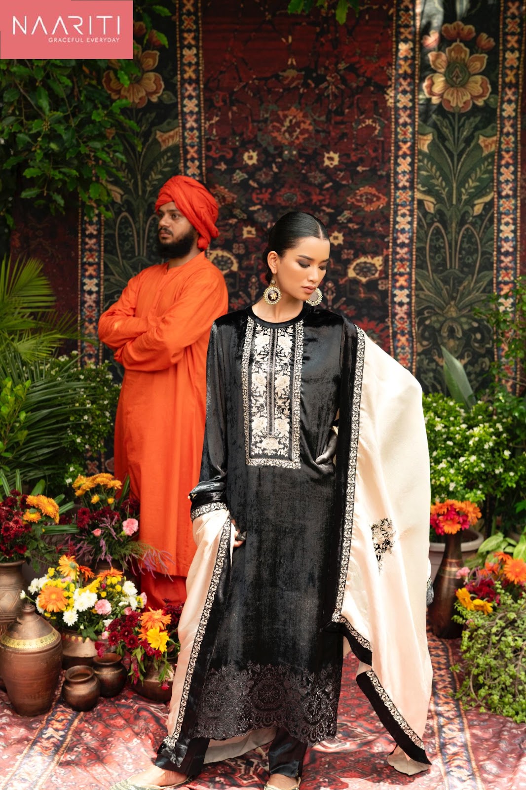 Swarnika Naariti Velvet Suits Manufacturer