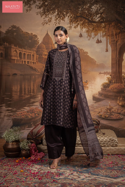 Tanaya Naariti Silk Pant Style Suits Manufacturer Ahmedabad