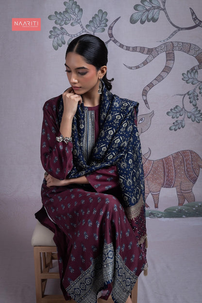 Taranika Naariti Pure Silk Pant Style Suits Wholesaler