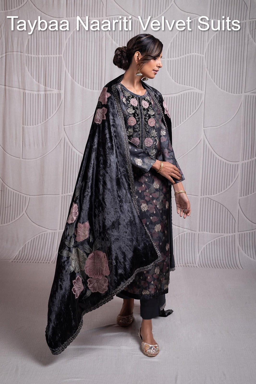 Taybaa Naariti Silk Jacquard Velvet Suits Wholesaler India