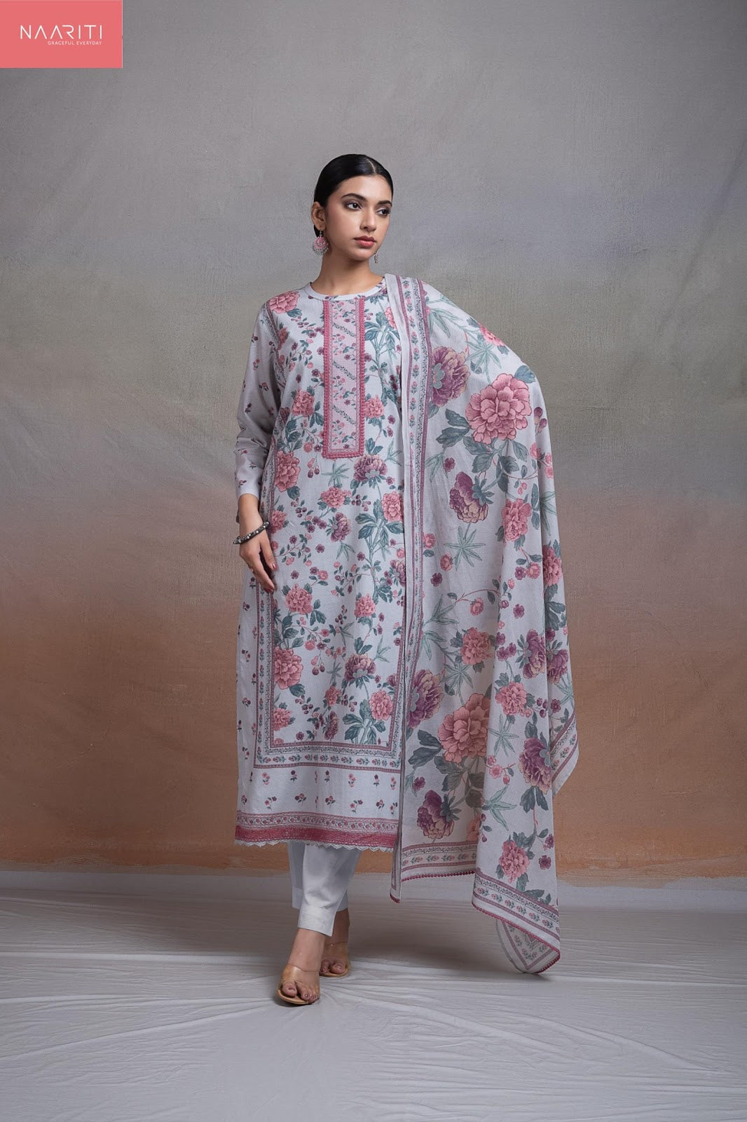 Teeza Naariti Lawn Cotton Pakistani Salwar Suits Supplier Ahmedabad
