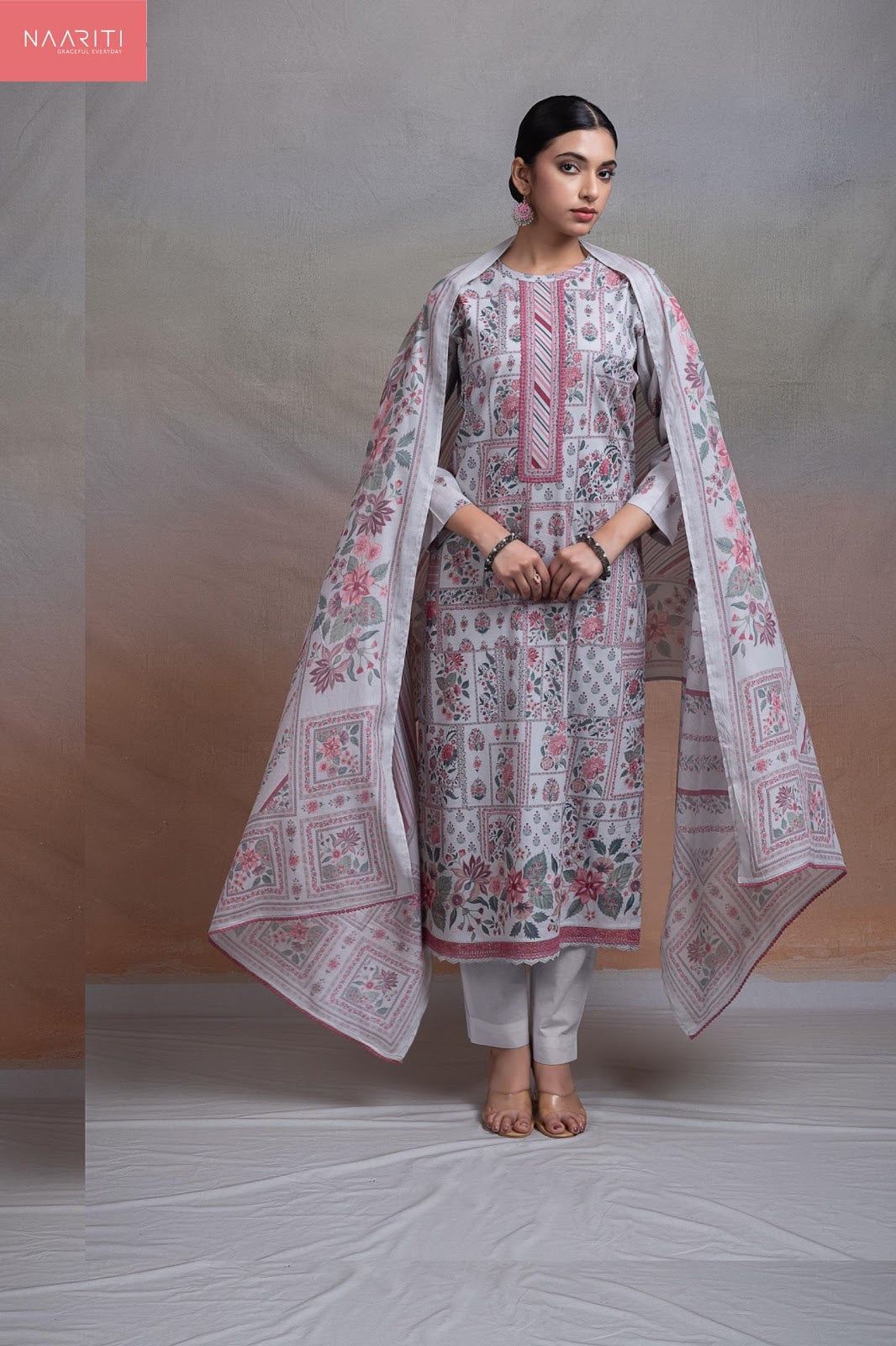 Teeza Naariti Lawn Cotton Pakistani Salwar Suits Supplier Ahmedabad