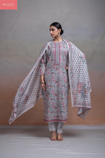 Teeza Naariti Lawn Cotton Pakistani Salwar Suits Supplier Ahmedabad