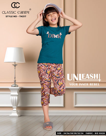 Th217 Classic Candy Biowash Girls Capri Night Suits Wholesale Rate