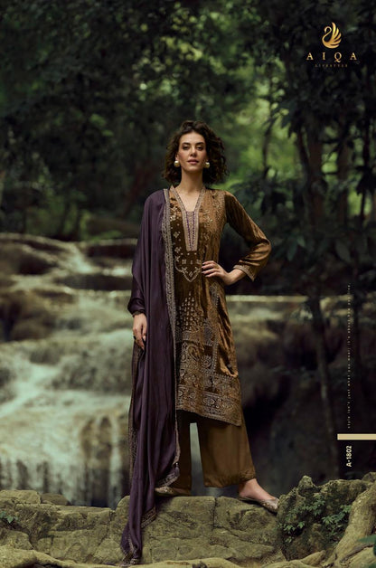 The Lady Of The Lake Aiqa Velvet Suits Wholesale Price