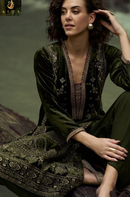 The Lady Of The Lake Aiqa Velvet Suits Wholesale Price