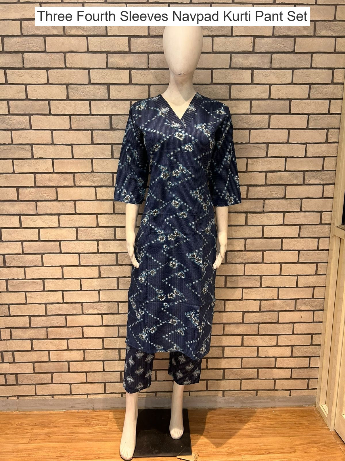 Three Fourth Sleeves Navpad Cotton Kurti Pant Set Exporter Gujarat