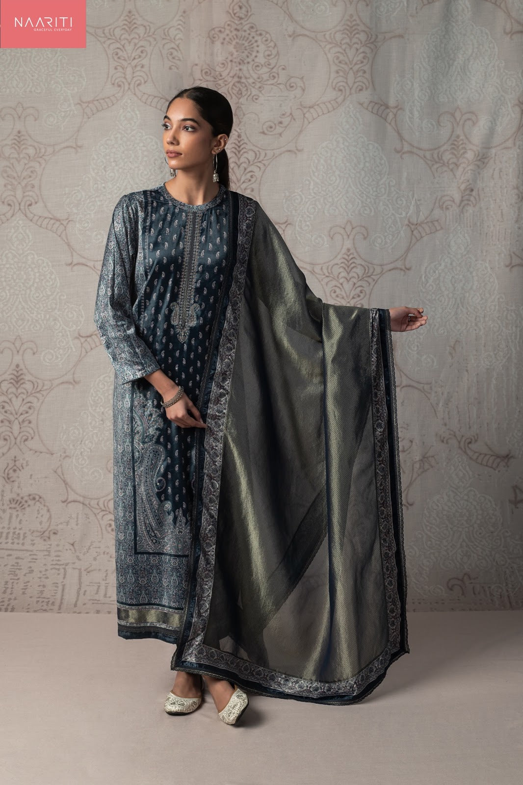 Tuheer Naariti Velvet Suits Wholesale Rate