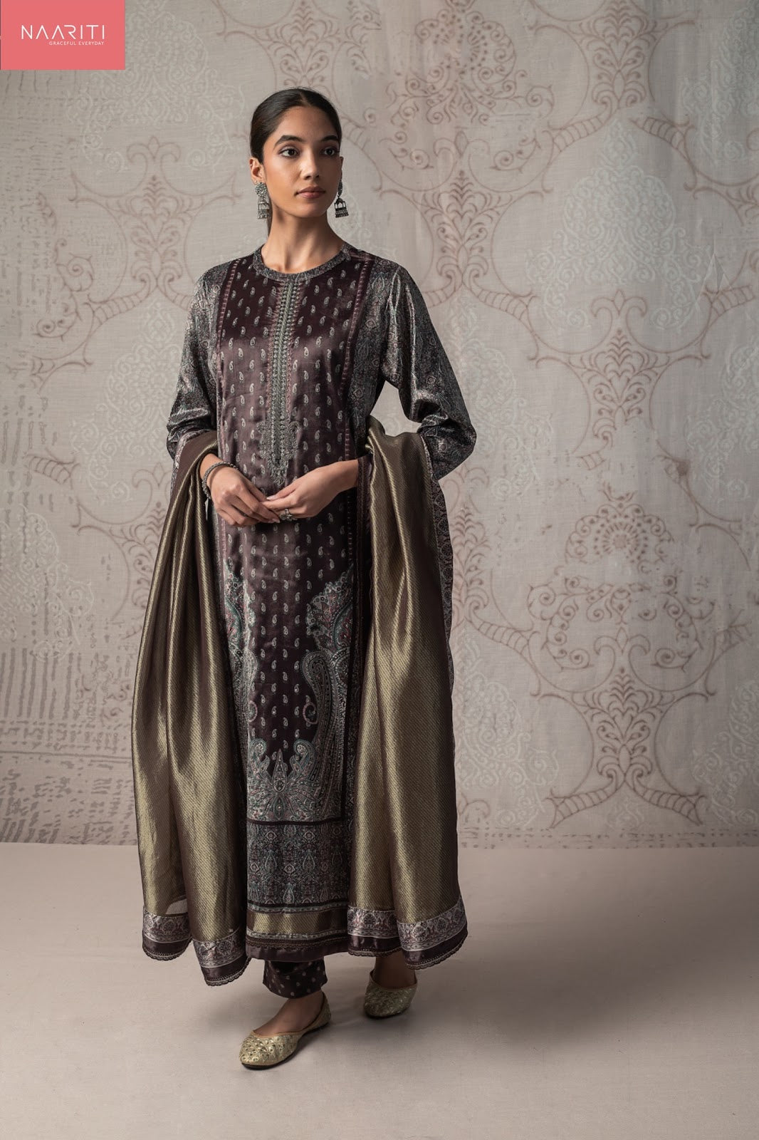 Tuheer Naariti Velvet Suits Wholesale Rate