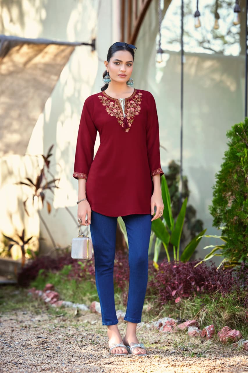 Twinkle Tips Tops Rayon 18Kg Short Kurtis Supplier India