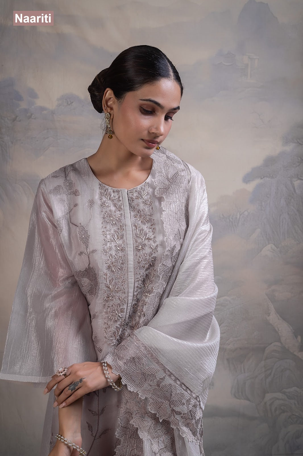 Ulfir 2839 Naariti Tissue Pant Style Suits Supplier