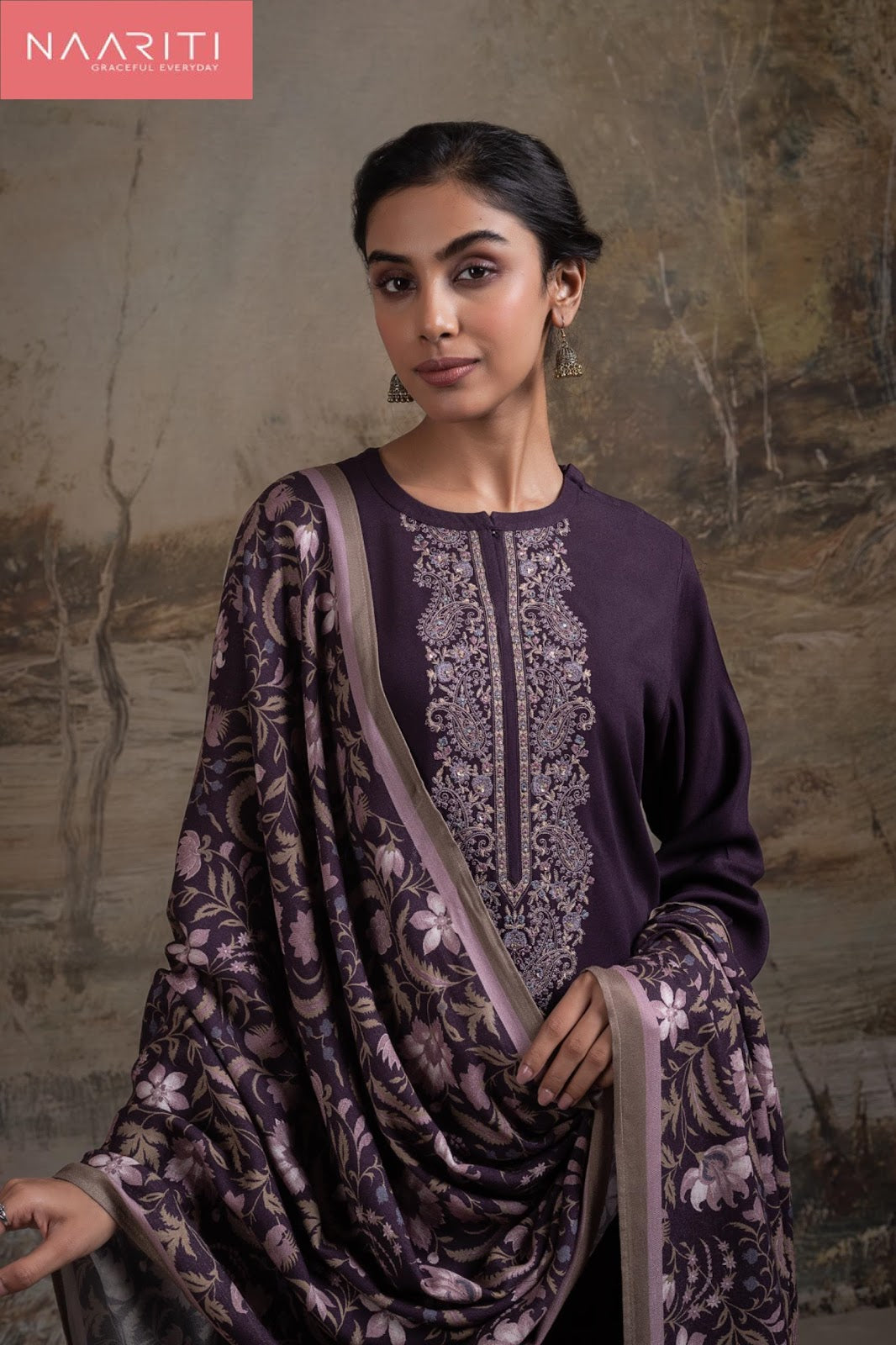 Umraa Naariti Pashmina Suits Supplier Ahmedabad