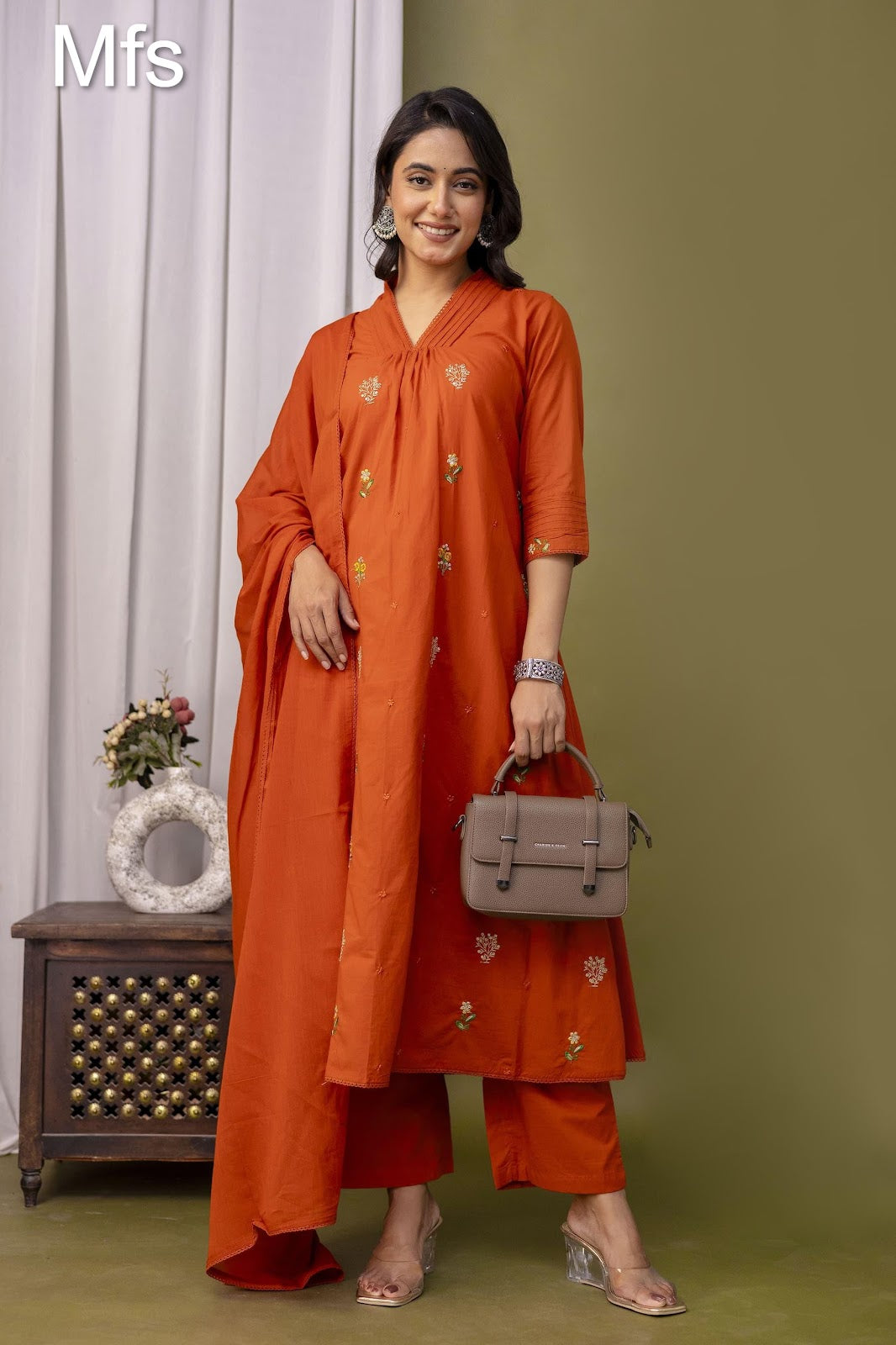 Unique Pattern Mfs 10 Colours Readymade Cotton Pant Suits Wholesaler