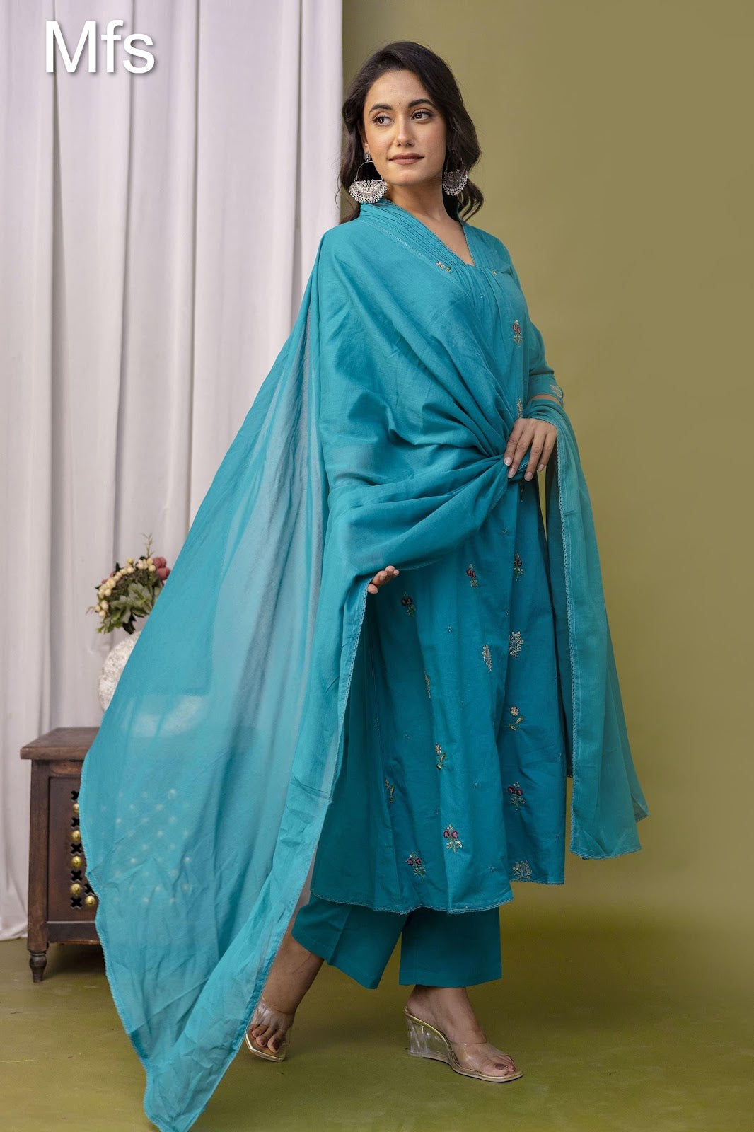 Unique Pattern Mfs 10 Colours Readymade Cotton Pant Suits Wholesaler