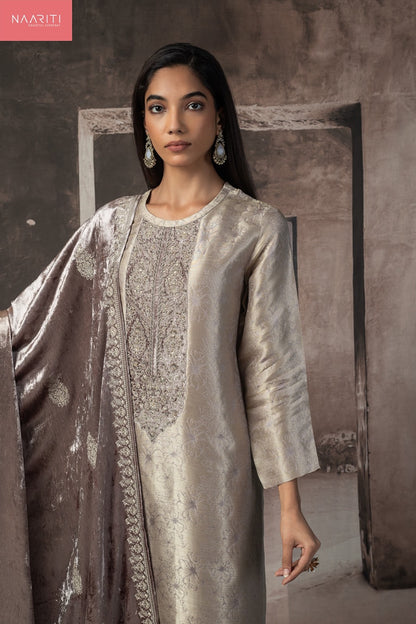 Unshi Naariti Pure Silk Velvet Suits Supplier Ahmedabad