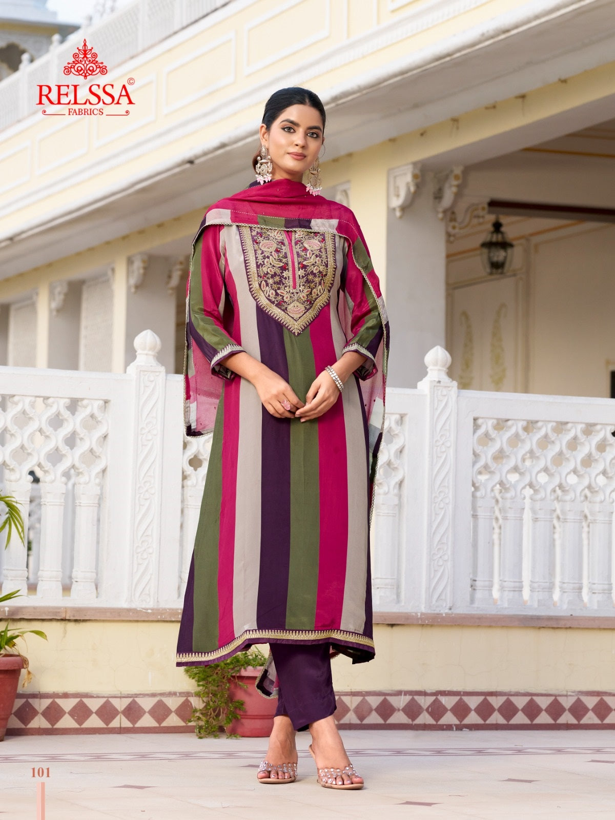 Vaadi Relssa Fabrics Natural Crape Pant Style Suits Wholesale Price