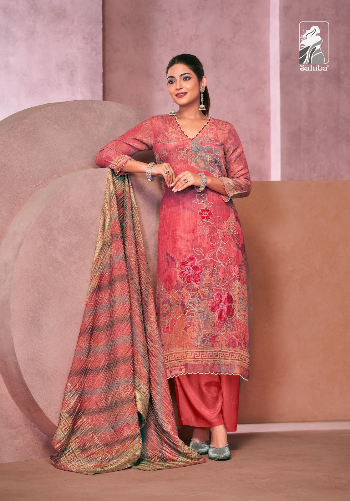 Vadanya Sahiba Simmer Plazzo Style Suits Manufacturer Gujarat