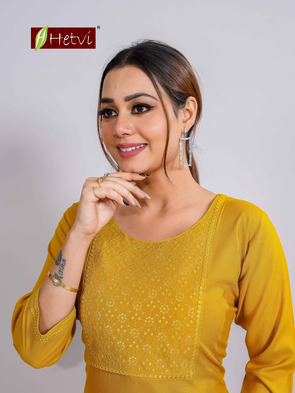 Vaibhavi Hetvi Reyon Long Kurtis Manufacturer Gujarat