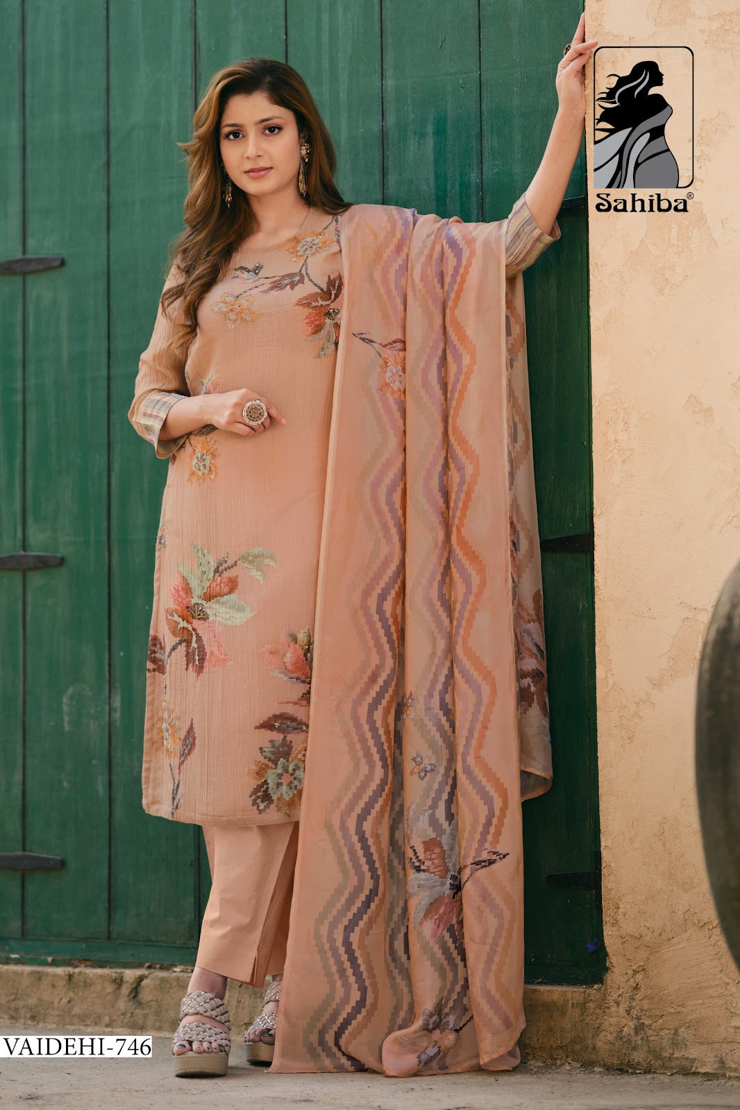 Vaidehi Sahiba Simmer Tissue Pant Style Suits Exporter Ahmedabad