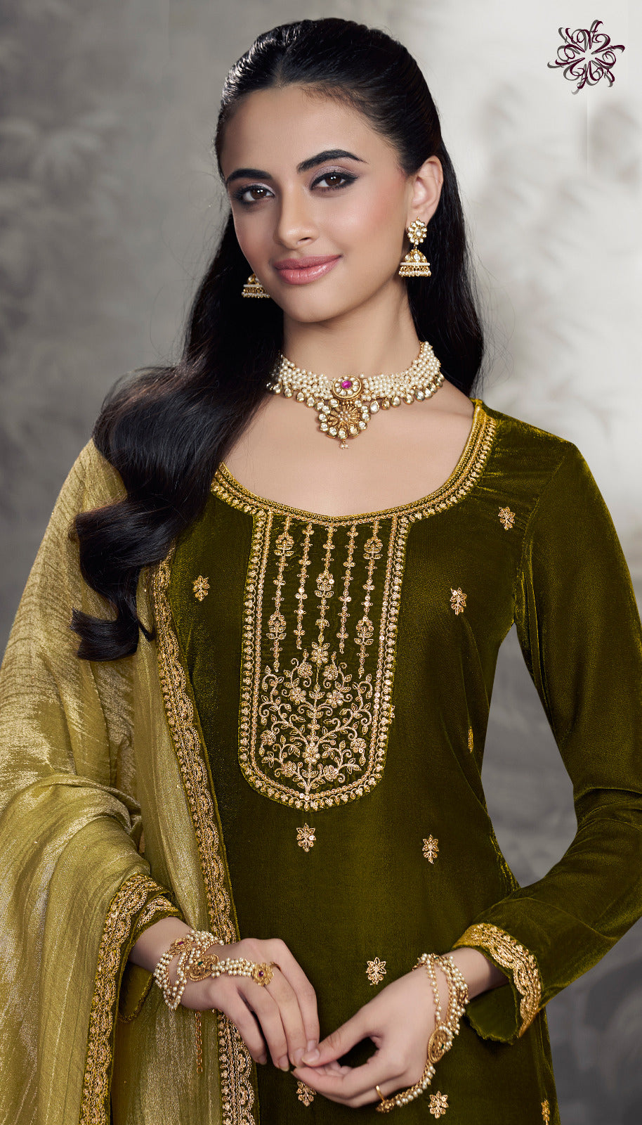 Vedanshi Vinay Fashion Llp Velvet Suits Wholesale Price