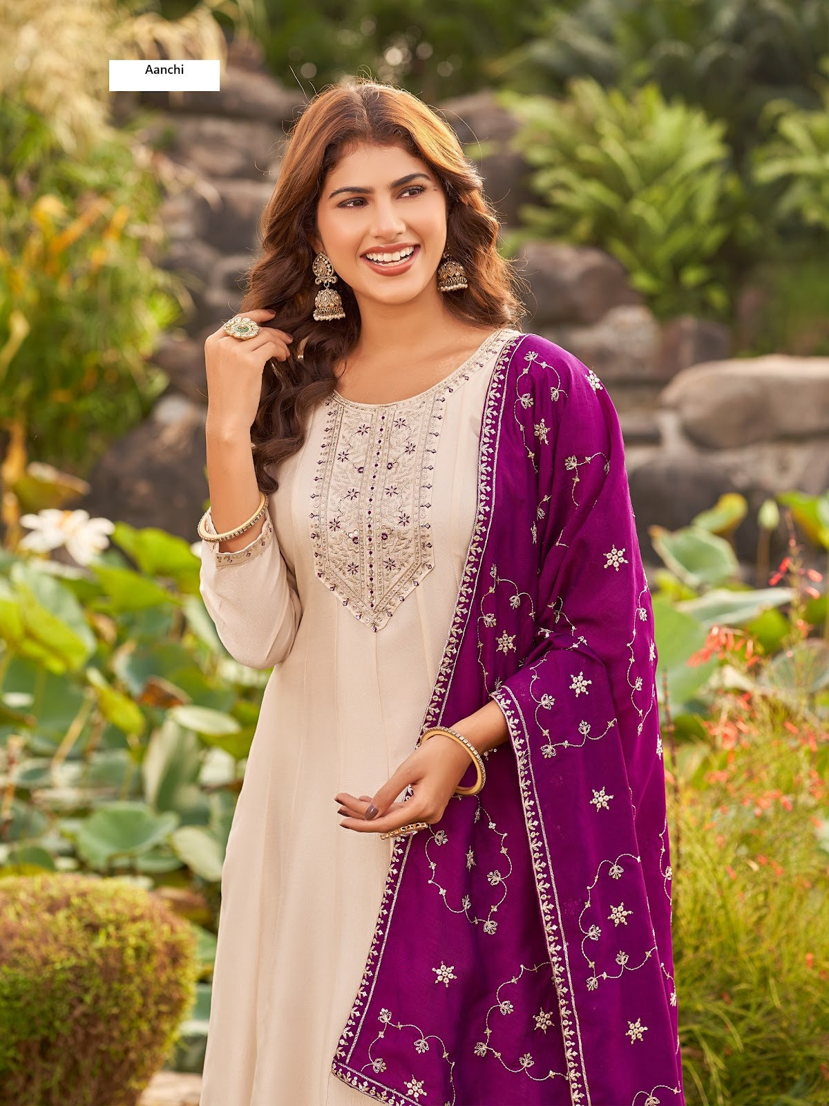 Veronica Aanchi Vichitra Silk Readymade Anarkali Suits Manufacturer Ahmedabad