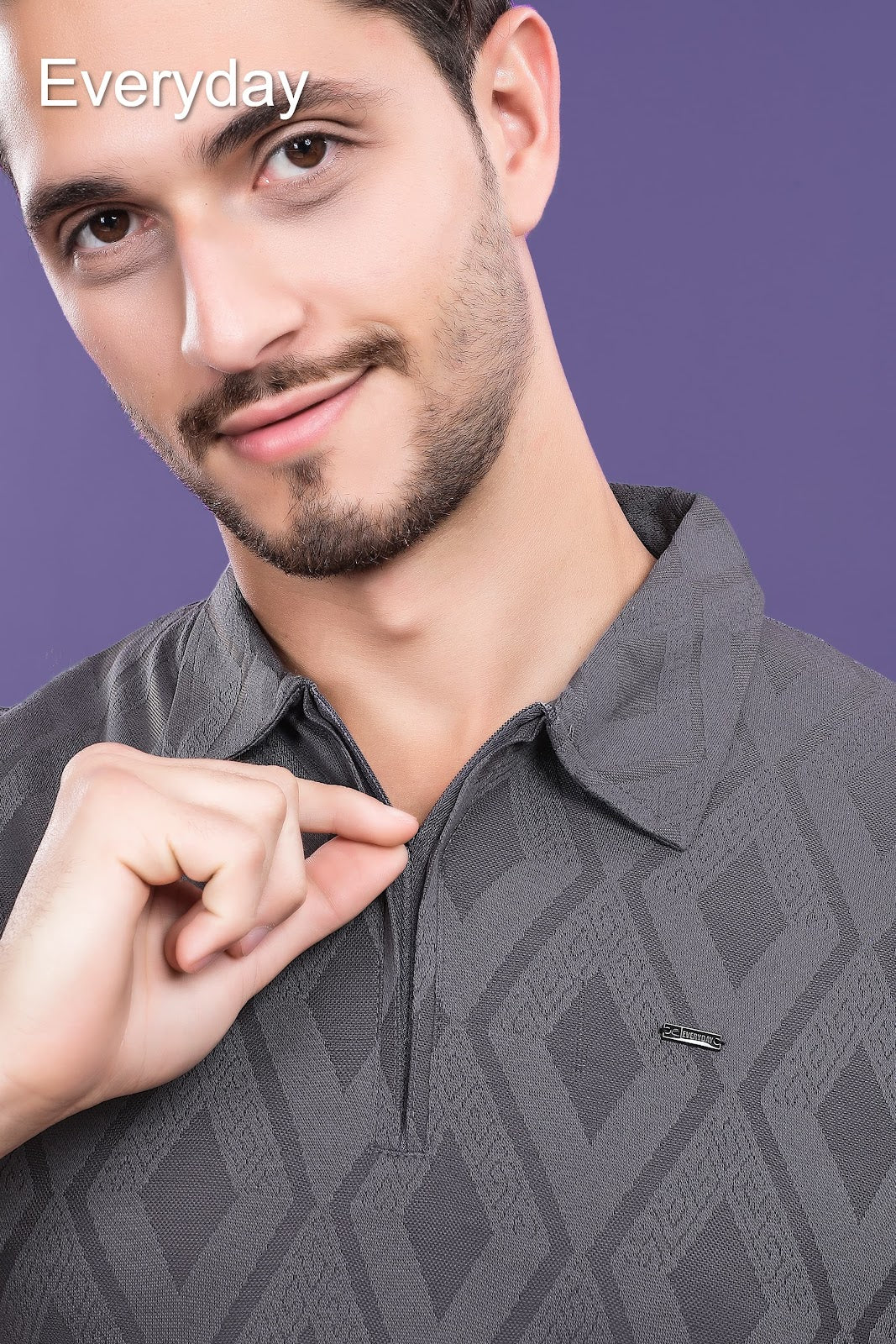 Vol 694 Everyday Jacquard Mens Tshirts Wholesaler