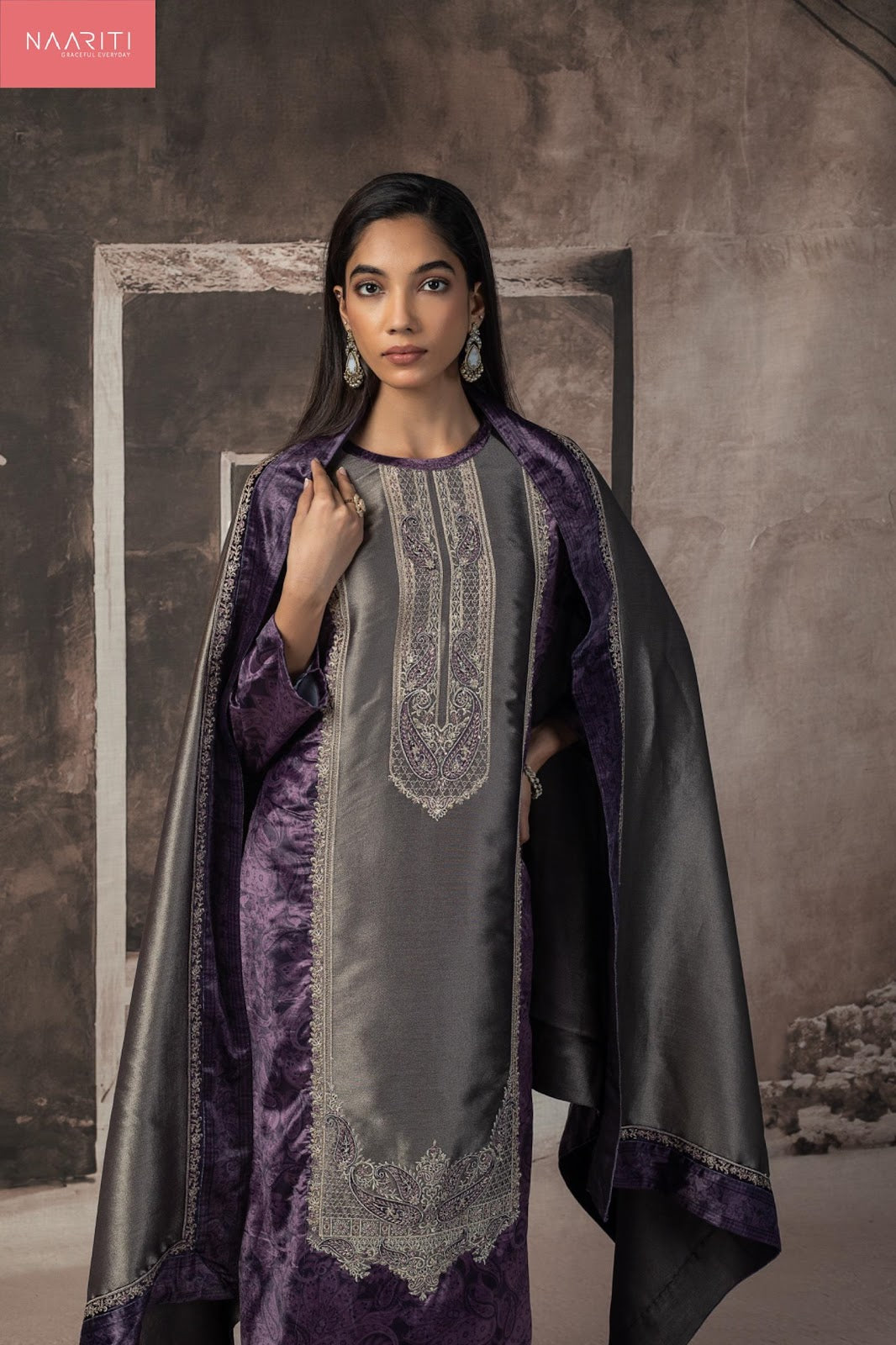 Wabi Naariti Velvet Suits Supplier India