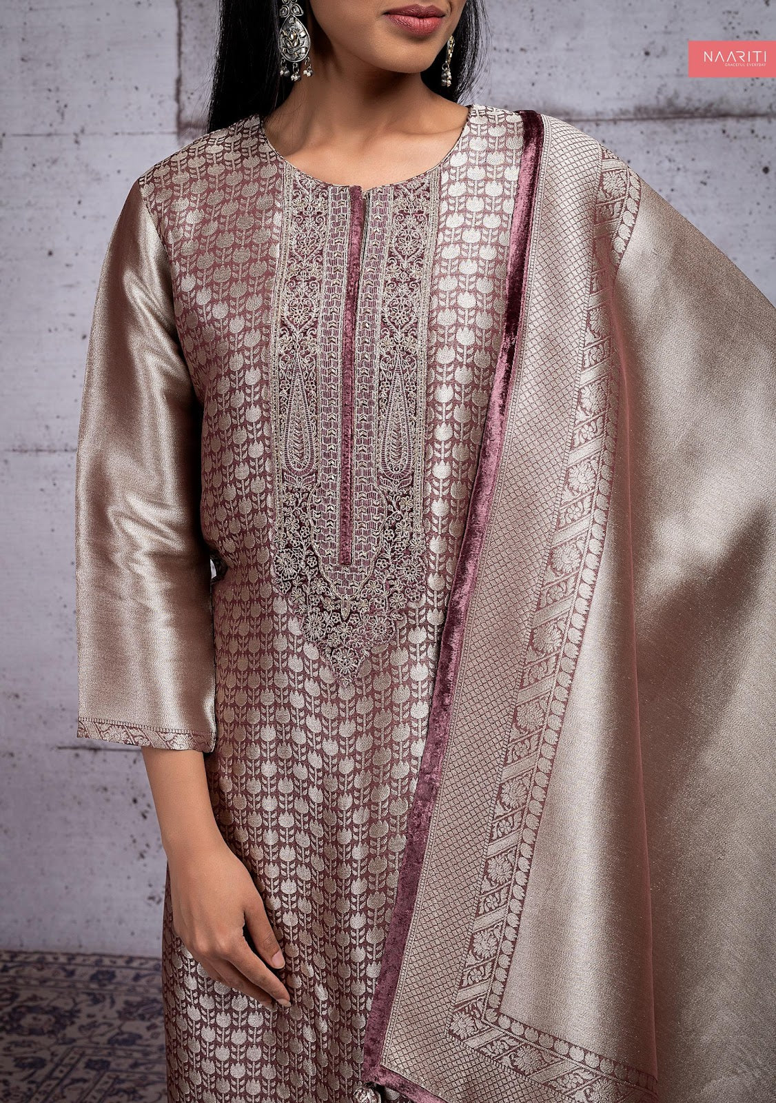 Widad Naariti Silk Jacquard Velvet Suits Wholesaler