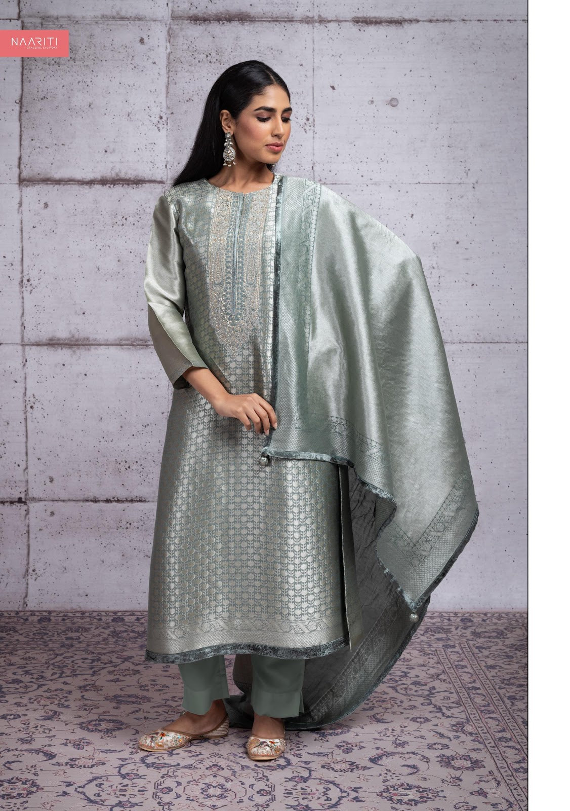 Widad Naariti Silk Jacquard Velvet Suits Wholesaler