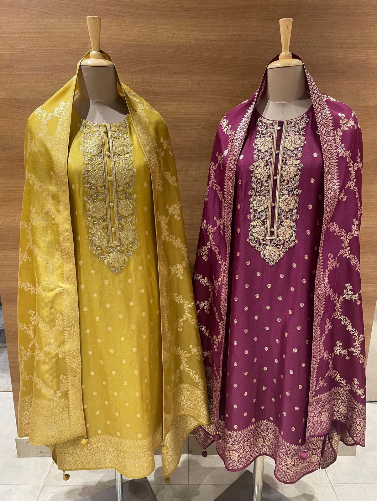 Yaweni Naariti Silk Salwar Suits Exporter India