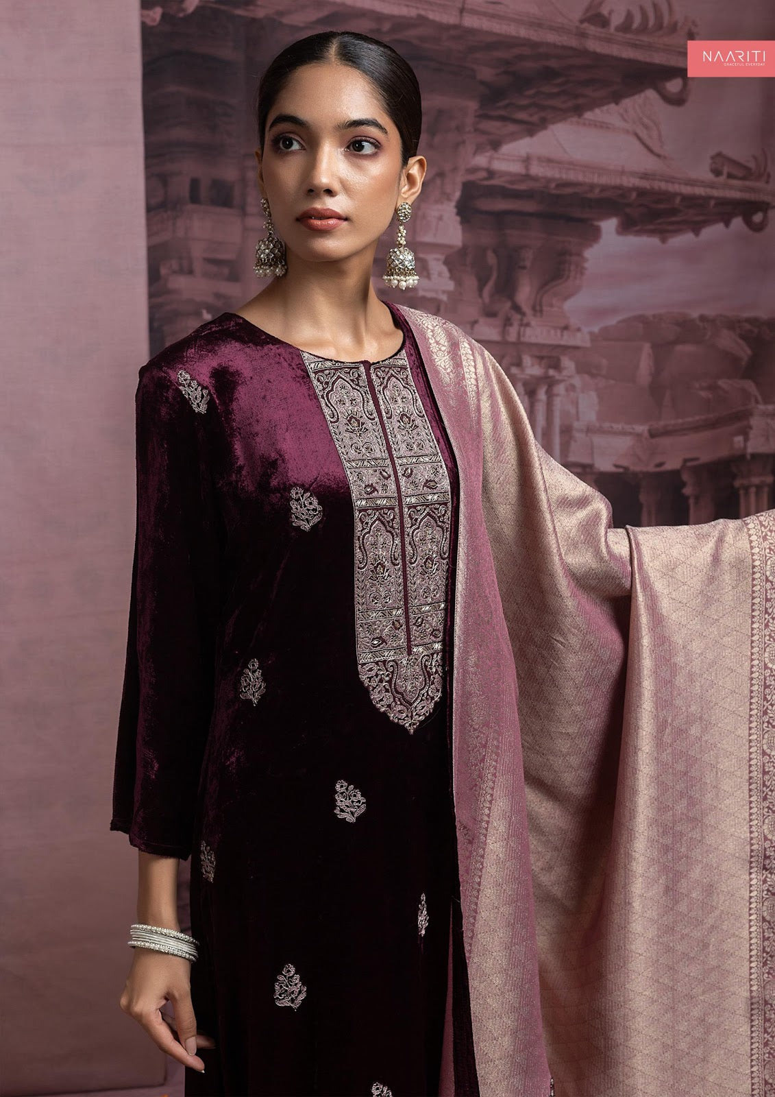 Zeenat Naariti Velvet Suits Supplier