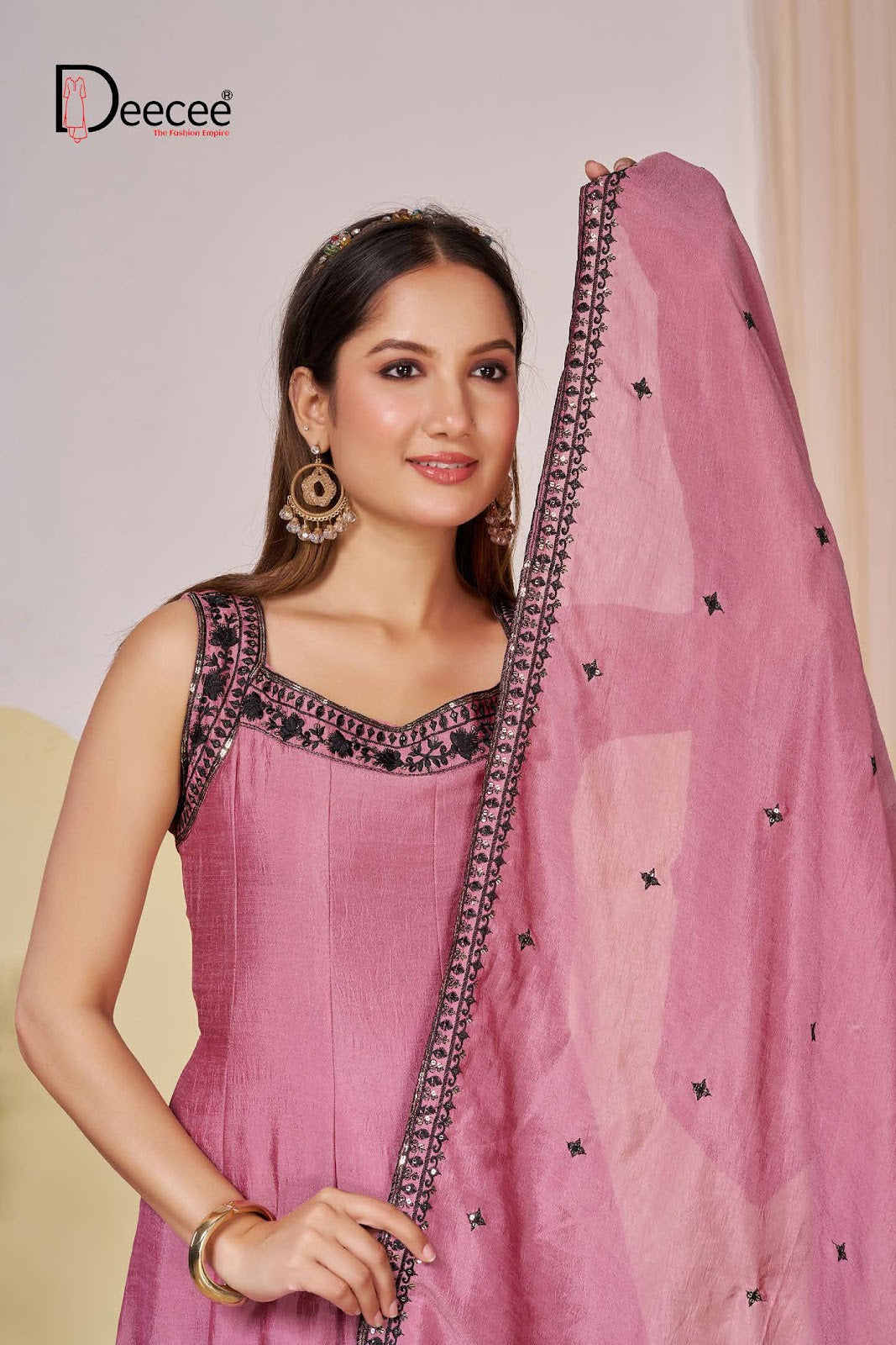 Zig Zag Deecee Viscose Readymade Anarkali Suits Supplier Gujarat