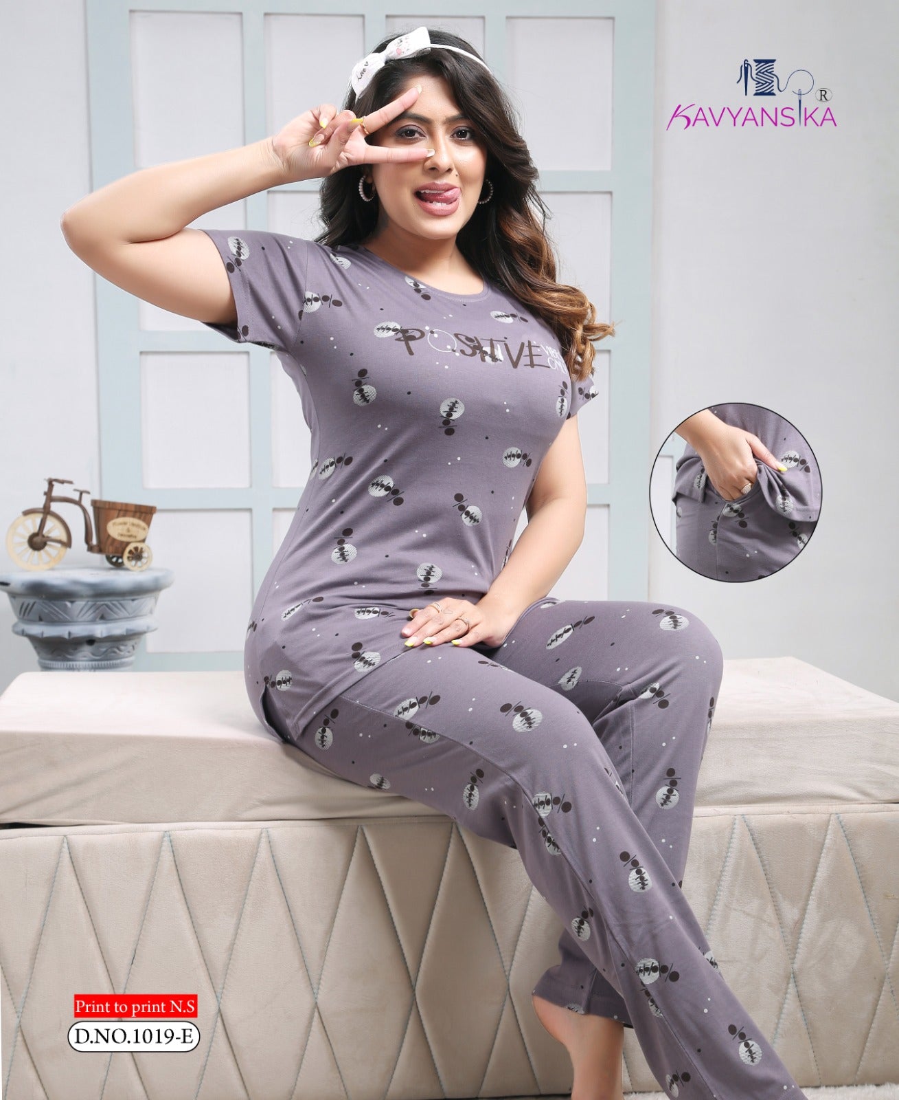 1019 Kavyansika Pyjama Night Suits