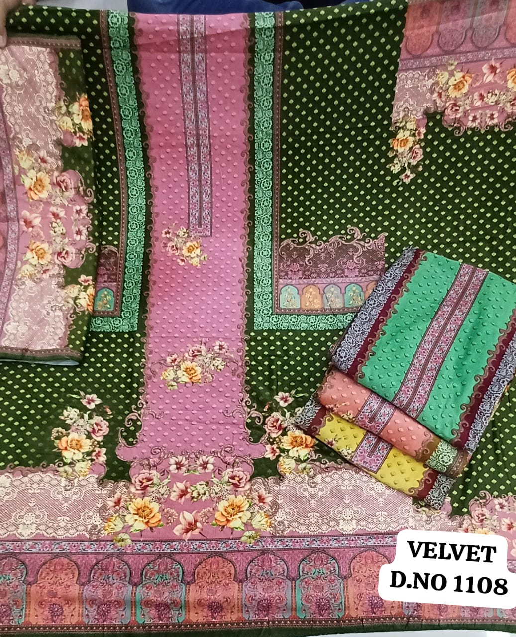 1107-1112 Skt Velvet Suits