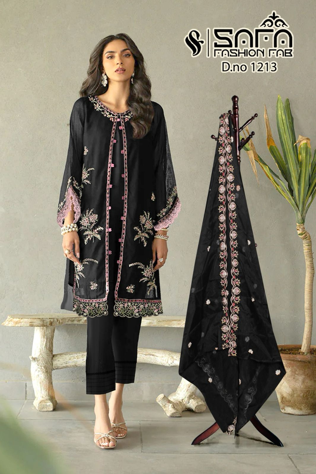 1213 Safa Fashion Fab Georgette Pakistani Readymade Suits