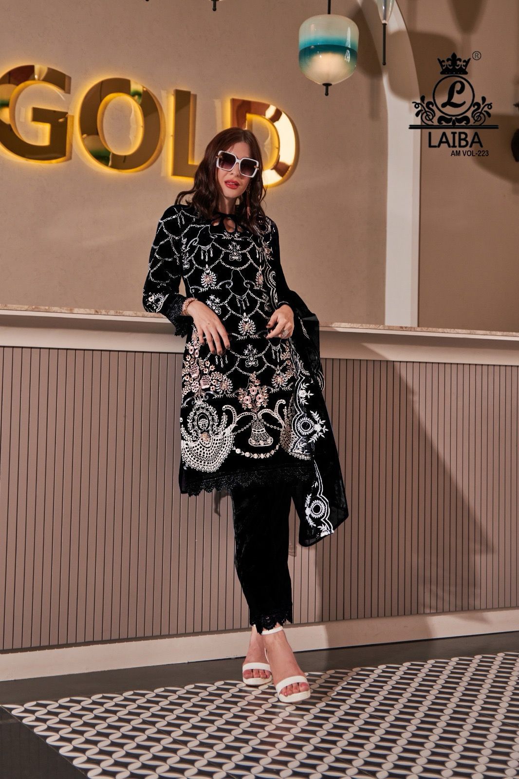 223 Laiba Organza Pakistani Readymade Suits