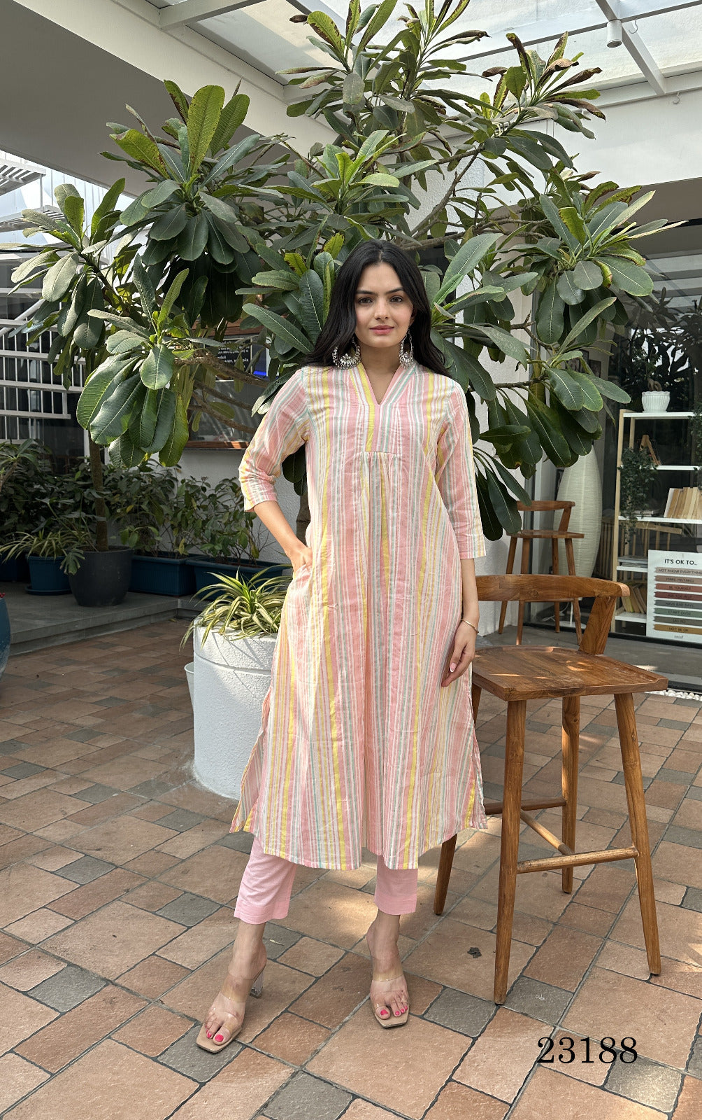 23188 Indira Cambric Cotton Kurti With Pocket