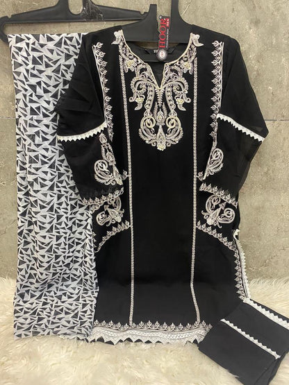 30 Hoor Tex Georgette Pakistani Readymade Suits