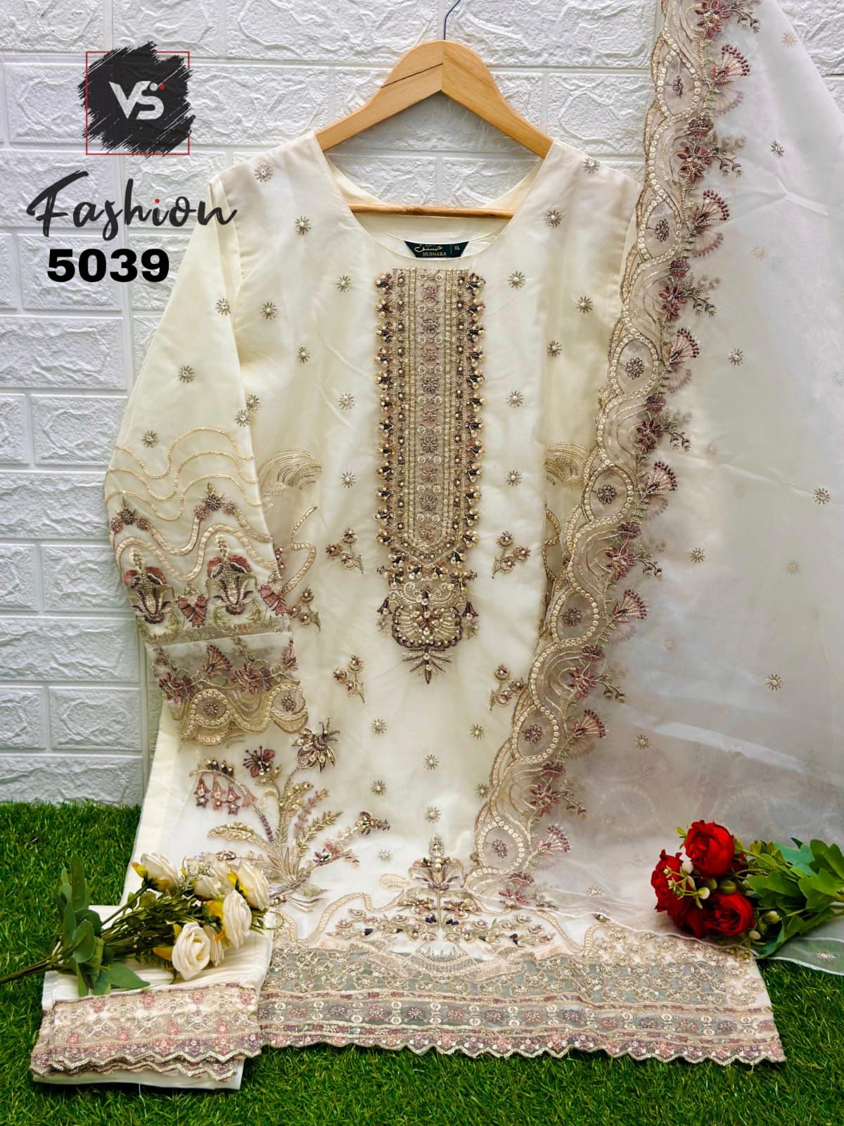 5039 Vs Fashion Organza Pakistani Readymade Suits