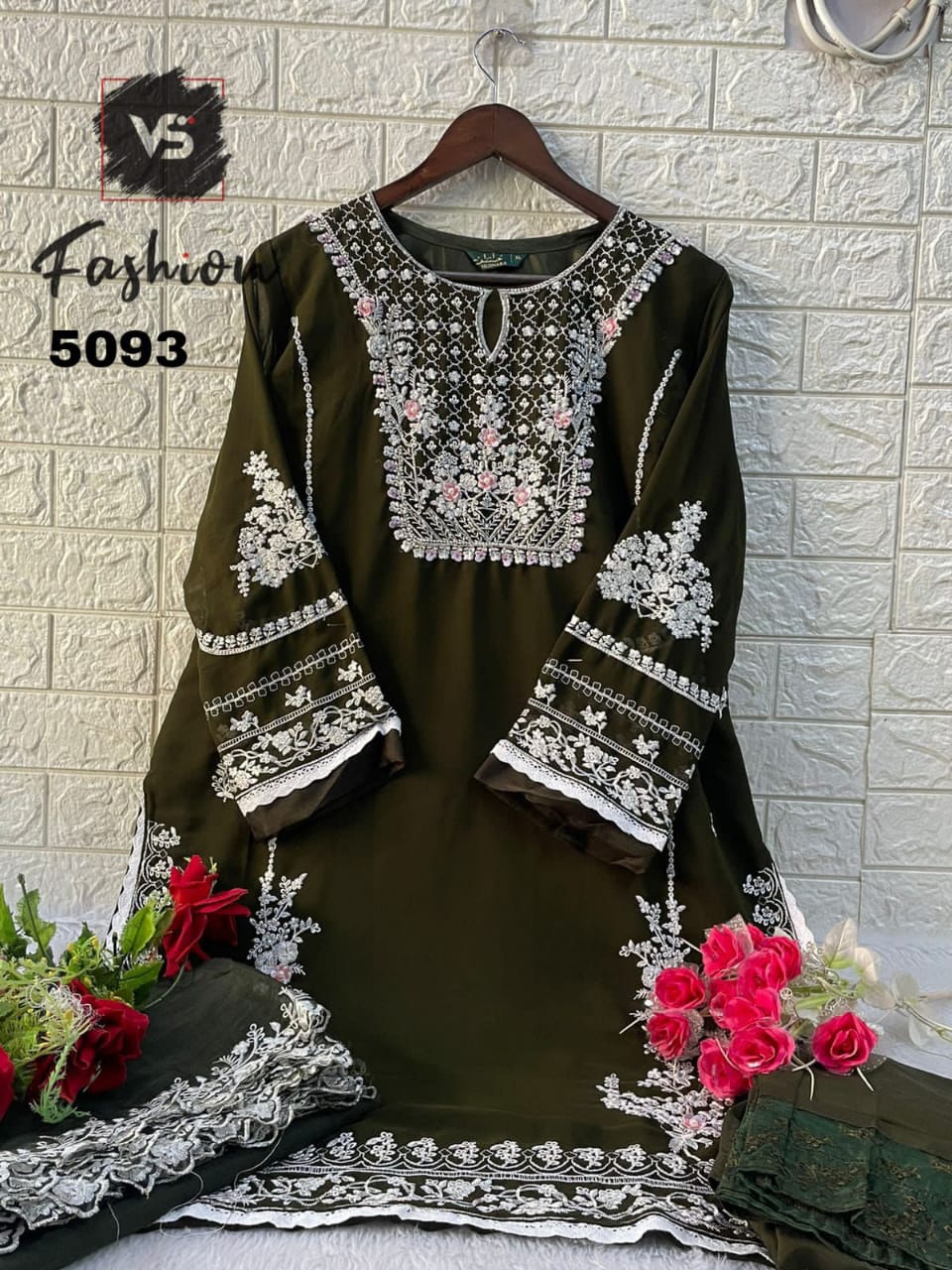 5093 Vs Fashion Georgette Pakistani Readymade Suits