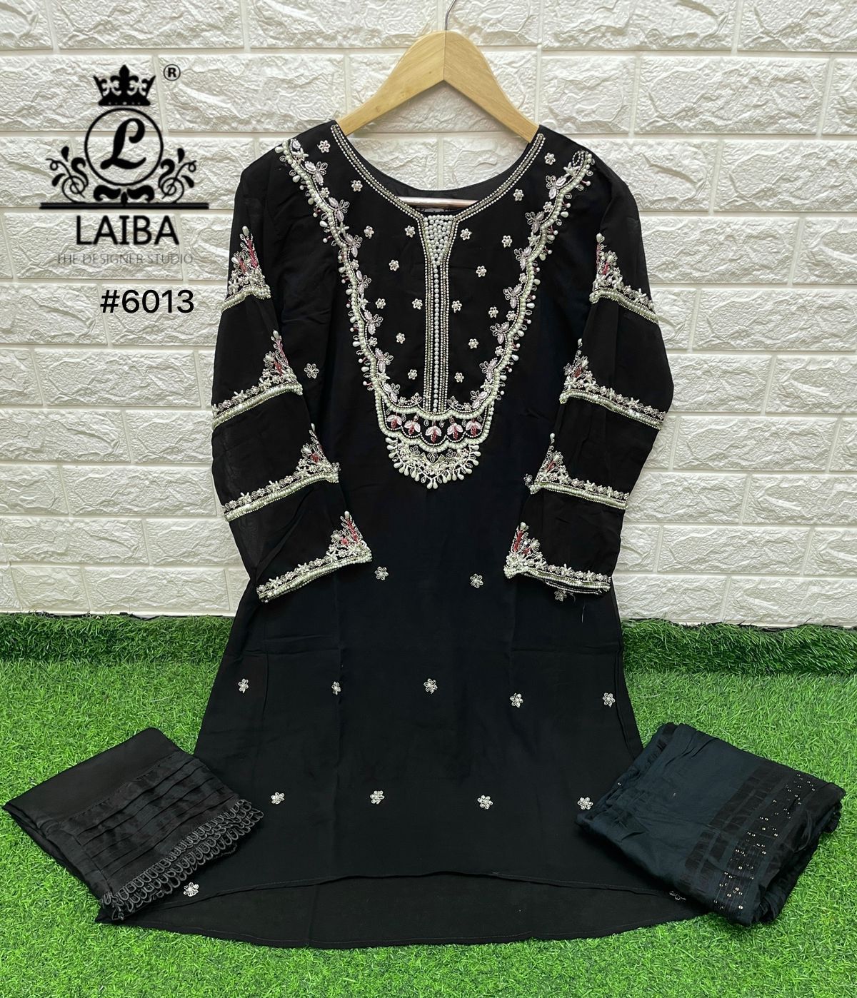 6013 Laiba Georgette Pakistani Readymade Suits